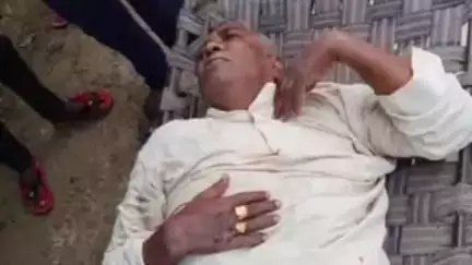 रसड़ा: निकासी चट्टी पर पिकअप के धक्के से बाइक सवार दो अधेड़ जख्मी, पिकअप चालक फरार