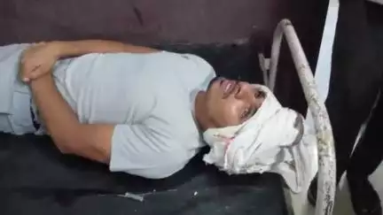 सरैया: पोखरैरा में बाइक सवार को बचाने में ऑटो पलटा, आधा दर्जन लोग घायल
