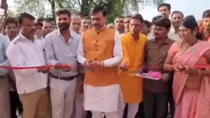 तेंदूखेड़ा: जबेरा: राज्यमंत्री धर्मेंद्र सिंह लोधी ने मझगुआ मॉल में ग्राम पंचायत भवन का लोकार्पण किया