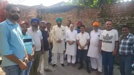 ਖੰਨਾ: ਦੋਰਾਹਾ ਨਗਰ ਕੌਂਸਲ ਦੇ ਪ੍ਰਧਾਨ ਵੱਲੋ ਵਾਰਡ ਨੰਬਰ 6-7 ਦੇ ਵਿੱਚ ਕਰਵਾਈ ਗਈ ਸਫਾਈ ਸੁਰੂ