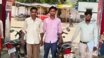 नानपारा: रिसिया सीएचसी से गायब हुई मोटरसाइकिल को पुलिस ने त्वरित कार्रवाई करते हुए लौटाया