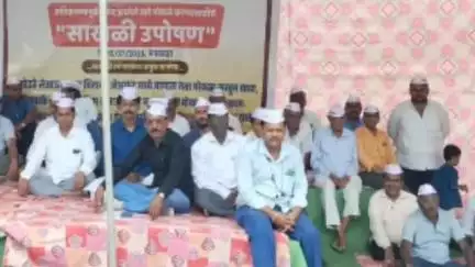 आर्णी: गोडवे लेआऊट मधील अतिक्रमणाविरुद्ध  नागरिकांनी उगारले उपोषणाचे अस्त्र