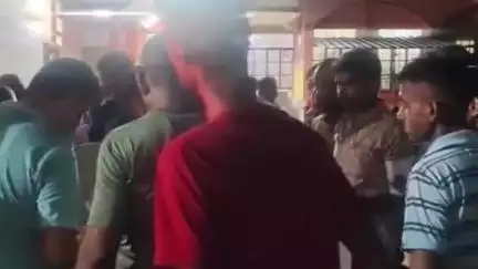निचलौल: ओबरी गांव में दवा लेने जा रही महिला को बाइक ने मारी टक्कर