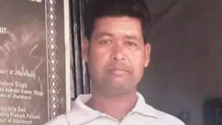 मांडर: कांग्रेस संगठनात्मक चुनाव: मांडर के युवा प्रखंड अध्यक्ष ने ग्रामीण जिला अध्यक्ष पद के लिए किया नामांकन