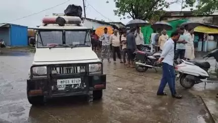 धनोरा: धनोरा की आमा नाला स्थित राधा कृष्ण मंदिर में हुई चोरी का 11 दिन बाद भी नहीं हुआ खुलासा