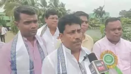 তমলুক: বনমহোৎসবের প্রাক্কালে যারা আবেদন করবেন তার চারা পাবেন,আজ বাজকুলে বলেন জেলা পরিষদের সভাধিপতি উত্তম বারিক