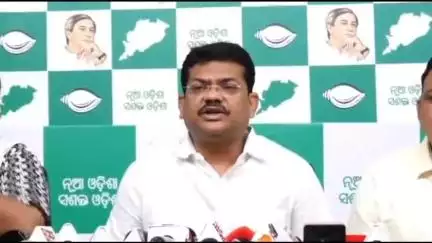 ଭୁବନେଶ୍ବର ମ୍ୟୁନିସିପାଲଟି କର୍ପୋରେସନ: ଛାତ୍ରୀ ମୃତ୍ୟୁ ଘଟଣାରେ ପ୍ରତିବାଦ କରିବ ବିଜେଡି, ଏନେଇ ଭୁବନେଶ୍ୱର ସ୍ଥିତ ଶଙ୍ଖ ଭବନରେ ବିଜେଡି ବିଧାୟକ ବ୍ୟୋମକେଶ ରାୟ ରଖିଲେ ପ୍ରତିକ୍ରିୟା