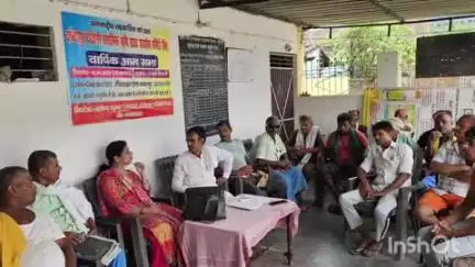 मनेर: दरवेशपुर गांव स्थित प्राथमिक कृषि साख समिति द्वारा आम सभा का आयोजन किया गया