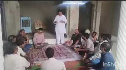 बंडा: दलपतपुर में सर्व स्वर्णकार समाज की बैठक आयोजित