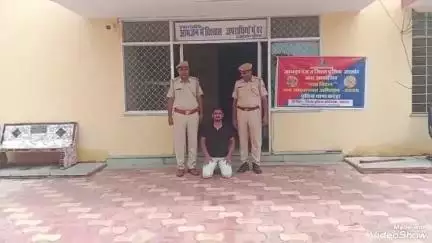 जालौर: जालौर के करड़ा पुलिस ने आर्म्स एक्ट के मामले में वांछित आरोपी को किया गिरफ्तार
