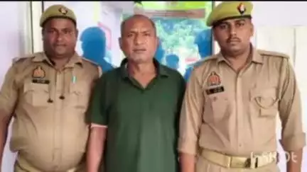 संभल: लाठी-डंडों और धारदार हथियारों से हमला करने के आरोप में वांछित आरोपी को गढ़ी पुलिस ने बहजोई से किया गिरफ्तार