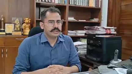 नूह: डीसी ने ग्राम पंचायतों से गांवों में पुस्तकालय स्थापना के लिए स्थान उपलब्ध कराने का किया आग्रह