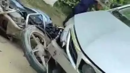 पंचकूला: भूड पोंटा गांव के पास कार और मोटरसाइकिल की हुई टक्कर, मोटरसाइकिल सवार हुआ घायल