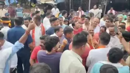 लौरिया: भाजपा प्रदेश अध्यक्ष दिलीप जायसवाल का लौरिया में भव्य स्वागत