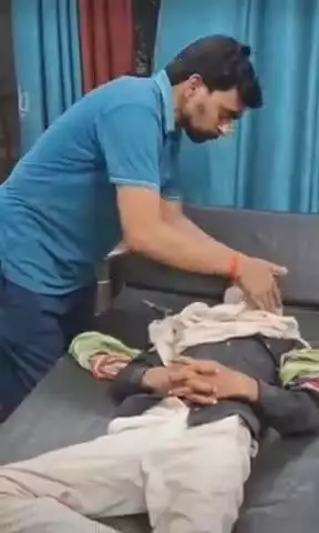 फतेेहपुर: भटुआमऊ गांव में कटीले तार से लहूलुहान हुआ मासूम, गले में गहरी चोट आई, पड़ोसी पर लगाए आरोप