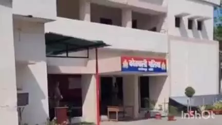 पलिया: छेदनीपुरवा में कब्जे की नीयत से घर में तोड़फोड़, मां-बेटे को जान से मारने की धमकी, पुलिस ने दर्ज किया मामला