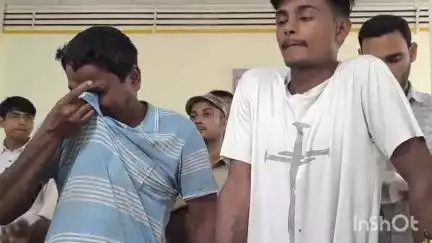 मुशहरी: मनिहारी पुलिस ने मोटरसाइकिल चोरी के आरोप में एक युवक और उसके पिता को गिरफ्तार कर जेल भेजा
