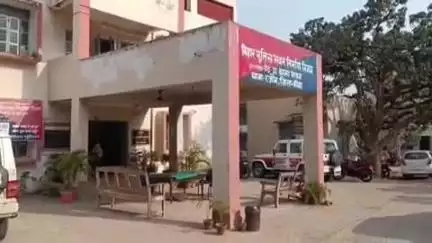 रजौन: रजौन थाना क्षेत्र के दो दोस्त गोड्डा जिले में नई बाइक लेने गए, अपराधियों ने लूटपाट कर किया घायल