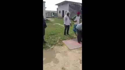 सेवराई: सेवराई तहसील के गोड़सरा में 12 लाख की लागत से नया आंगनबाड़ी केंद्र बनेगा, BDO ने भूमि पूजन कर किया शुभारंभ