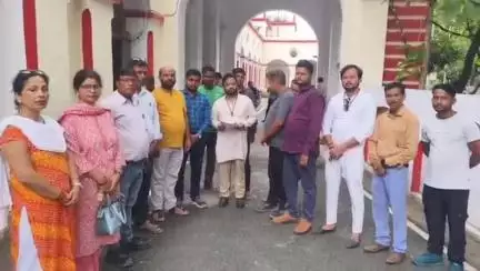 बीसलपुर: हिंदू महासभा के कार्यकर्ताओं ने बाल श्रम और मिलावट खोरी के खिलाफ अभियान चलाने के लिए कलेक्ट्रेट में दिया ज्ञापन