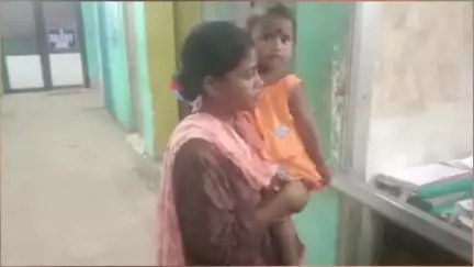 ক্যানিং ১: খাস কুমড়োখালি গ্রামে স্বামীর হাতে আক্রান্ত স্ত্রী
