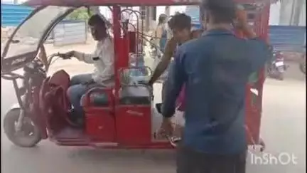 भाटपार रानी: भटनी के पास मार्ग दुर्घटना में एक युवक घायल, एयात्री भी हुआ घायल