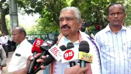 ଭୁବନେଶ୍ବର ମ୍ୟୁନିସିପାଲଟି କର୍ପୋରେସନ: ୩ଦିନ ପୂର୍ବରୁ ହୋଇଥିଲା ସୌମ୍ୟାଶ୍ରୀଙ୍କ ମୃତ୍ୟୁ;ଏନେଇ ଜୟଦେବ ଭବନରେ ପ୍ରତିକ୍ରିୟା ରଖିଲେ ବରିଷ୍ଠ ନେତା ସୁରେଶ ରାଉତରାୟ