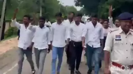 बिल्हा: पीडब्लूडी परीक्षा रद्द करने और सीबीआई जांच की मांग को लेकर एनएसयूआई ने बिल्हा के एसडीएम को सौंपा ज्ञापन