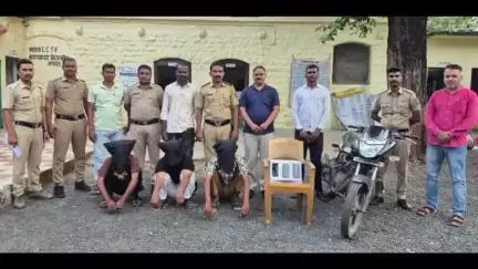 वणी: शिवाजी पार्क येथे मोबाईल चोरी करणाऱ्या तीन आरोपींना वणी पोलिसांनी शिवनेरी चौक येथून केली अटक