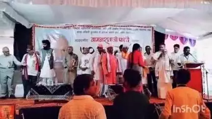 कुरखेडा: श्रीराम मंदिर कूरखेडा येथे वामनराव फाये जिवन गौरव समीतीच्या वतीने धर्म प्रचारकांचा सत्कार