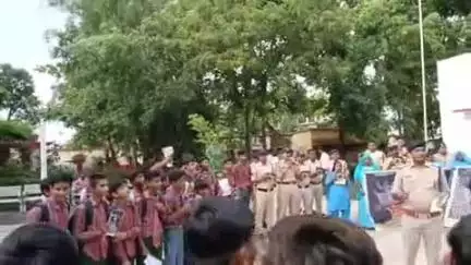 मानपुर: थाना मानपुर पुलिस ने चलाया नशा मुक्ति जनजागृति अभियान, छात्रों को दी नशे के दुष्परिणामों की जानकारी