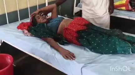 अतरौली: बरला में एक ही परिवार के दो पक्षों के बीच हुआ पारिवारिक विवाद, झगड़े के बाद एक पक्षीय कार्रवाई का पुलिस पर लगाया आरोप