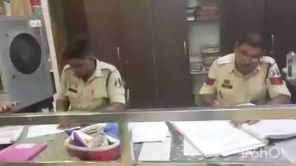 बोदरी में 27 वर्षीय शादीशुदा महिला के साथ दूसरे लड़के से फंसी होने के आरोप में की गई मारपीट, मामला थाना चकरभाठा में दर्ज