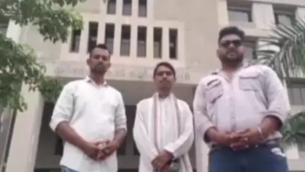 નાંદોદ: ધારાસભ્ય ચૈતરભાઈ વસાવા  સમર્થનમાં રાજપીપળા ખાતેથી આદિવાસી યુવાનો તેમજ કાર્યકર્તાએ માહિતી આપી.