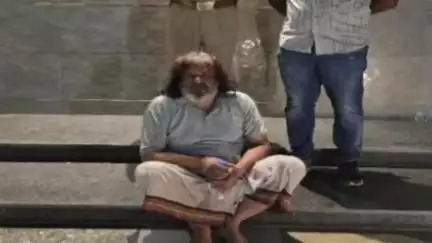 આણંદ: વિદેશ મોકલવાનાબહાને ખોટા વિઝા આપી ગ્રાહકો સાથે છેતરપિંડી કરનાર આરોપીને પકડી પાડી કાયદેસરની કાર્યવાહીકરતી વિદ્યાનગર પોલીસ