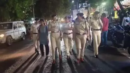 पटना ग्रामीण: पटना SSP के निर्देश पर शक्ति दल का विशेष अभियान, महिलाओं से संवाद कर किया जागरूक