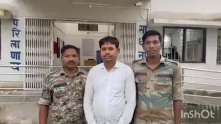 बलरामपुर: चंद्रनगर से आरोपी अली खान की शादीशुदा महिला से दुष्कर्म के मामले में गिरफ्तारी, कोतवाली पुलिस की कार्रवाई