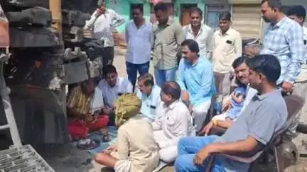 पिड़ावा: शहर के वृद्धाश्रम के सामने ट्यूबवेल लगाने का कार्य शुरू, वृद्धजनों सहित आसपास के लोगों को मिलेगी राहत