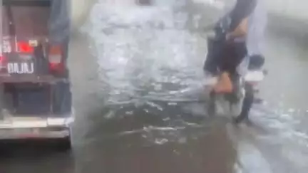 जगाधरी: रेलवे अंडरपास में भरा पानी, लोगों को हो रही परेशानी; 4 किलोमीटर का लंबा सफर तय करने को मजबूर