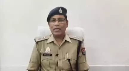 मुरादाबाद: रेलवे स्टेशन पर ट्रैफिक पुलिस ने ड्राइवर की जान बचाने के मामले में दी जानकारी