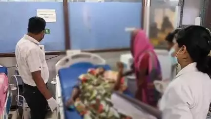 कोंडागांव: ग्राम तीतना में 25 वर्षीय युवक ने आत्महत्या का प्रयास करते हुए कीटनाशक का किया सेवन, जिला अस्पताल में भर्ती