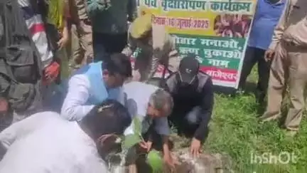 बागेश्वर: हरेला पर्व एवं नदी उत्सव के अवसर पर वृक्षारोपण कार्यक्रम का आयोजन