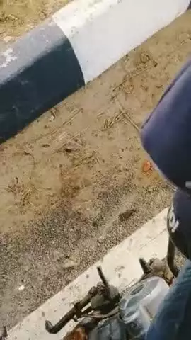 jhopadi banane wala mistri bol raha hun bhai