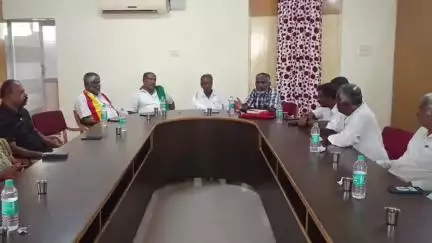 ಮಂಡ್ಯ: ಜು. 27ರಂದು ಜಿಪಂ ಸಿಇಒ ನಂದಿನಿ ಕೆ. ಆರ್ ವಿರುದ್ಧ ಬೃಹತ್ ಪ್ರತಿಭಟನೆ: ನಗರದಲ್ಲಿ ಸಿಪಿಐ ಮುಖಂಡ ಟಿ. ಎಲ್. ಕೃಷ್ಣೇಗೌಡ