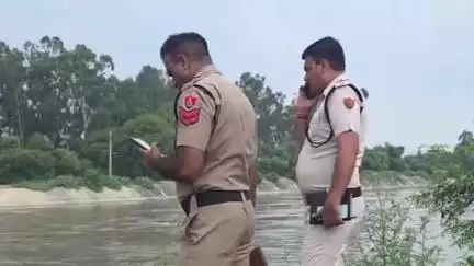 करनाल: गांव रंभा के पास नहर में मिली अज्ञात व्यक्ति की डेड बॉडी, पुलिस ने जांच शुरू की