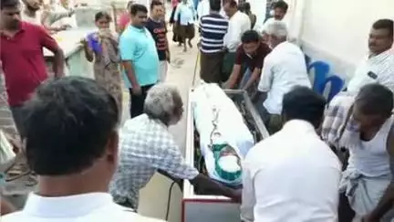 జమ్మలమడుగు: యర్రగుంట్ల : గండికోటలో హత్యకు గురైన మైనర్ బాలిక వైష్ణవి అంత్యక్రియలు పూర్తి