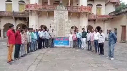 झालरापाटन: पर्यटन विकास समिति द्वारा बुधवार को भवानी नाट्यशाला परिसर में मनाया गया भवानी नाट्यशाला का 104वां स्थापना दिवस