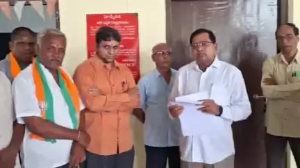 బేతంచర్ల రైల్వే స్టేషన్ ను సందర్శించిన రైల్వే జోన్ మెంబర్ వెంకటరంగయ్య