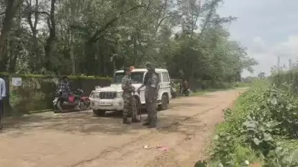 କଣ୍ଟାମାଳ: ଆଇନ ଶୃଙ୍ଖଳା ବିପର୍ଯସ୍ତ ନେଇ ବିଜୁ ଛାତ୍ର ଜନତା ଦଳ ପକ୍ଷରୁ କଣ୍ଟାମାଲ କଲେଜ ସମ୍ମୁଖରେ ରେ ବିକ୍ଷୋଭ ପଦର୍ଶନ