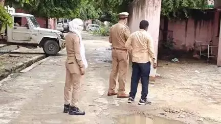 मिर्ज़ापुर: विंध्याचल थाना क्षेत्र के डैफोडिल पब्लिक स्कूल के पास अज्ञात वाहन की चपेट में आने से अज्ञात महिला की हुई मृत्यु
